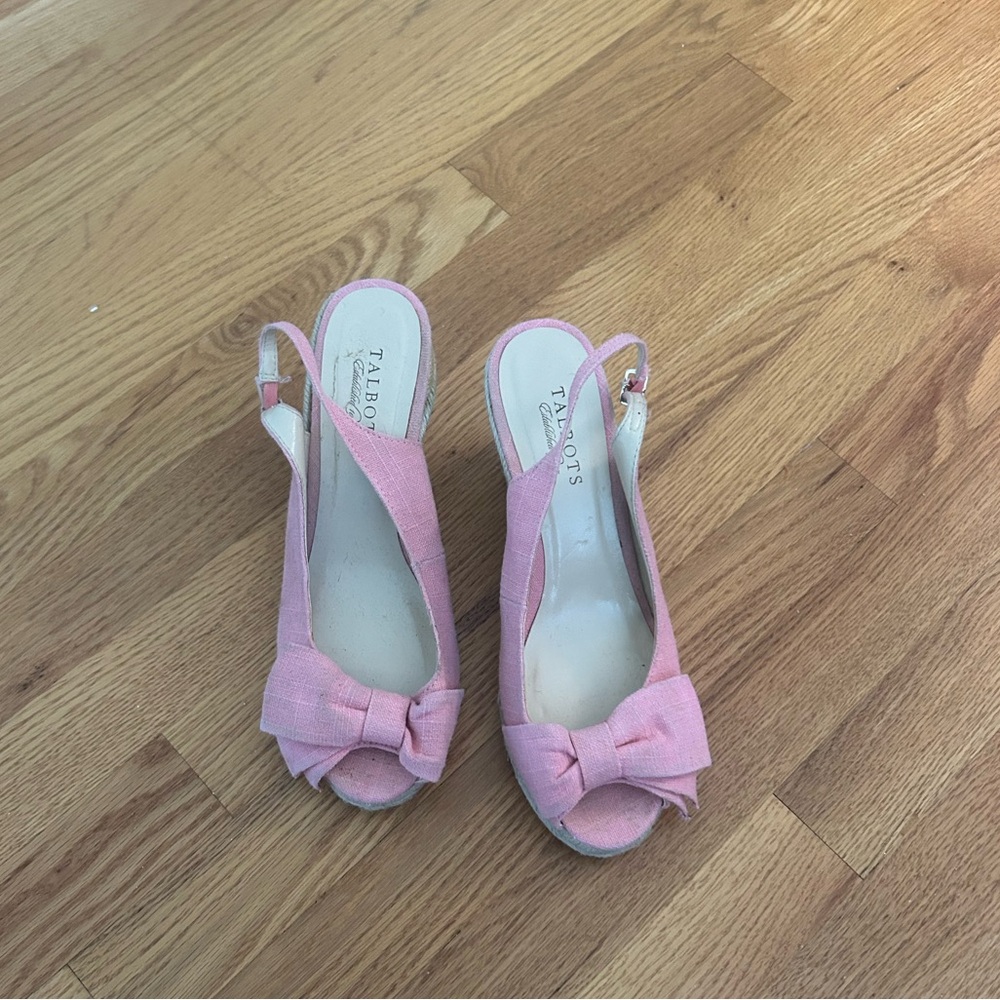 Talbots light pink heels